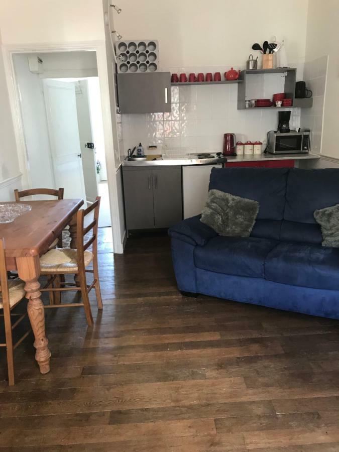 Le Petit Logement Leilighet Pre-en-Pail-Saint-Samson Eksteriør bilde