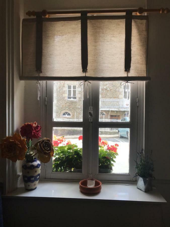 Le Petit Logement Leilighet Pre-en-Pail-Saint-Samson Eksteriør bilde