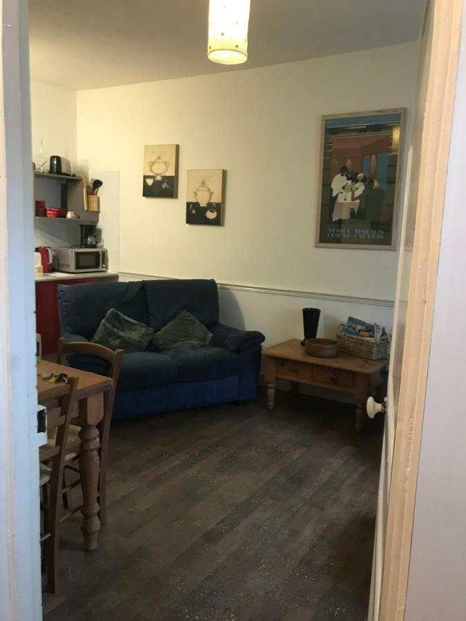 Le Petit Logement Leilighet Pre-en-Pail-Saint-Samson Eksteriør bilde